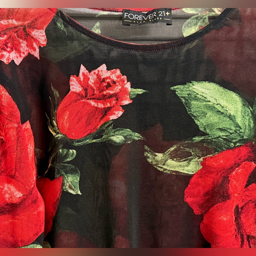 Forever 21 Red Rose Floral Bodysuit Size 1 X - Picture 5 of 5